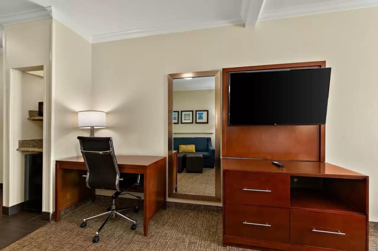 Comfort Suites Central Corpus Christi Esterno foto